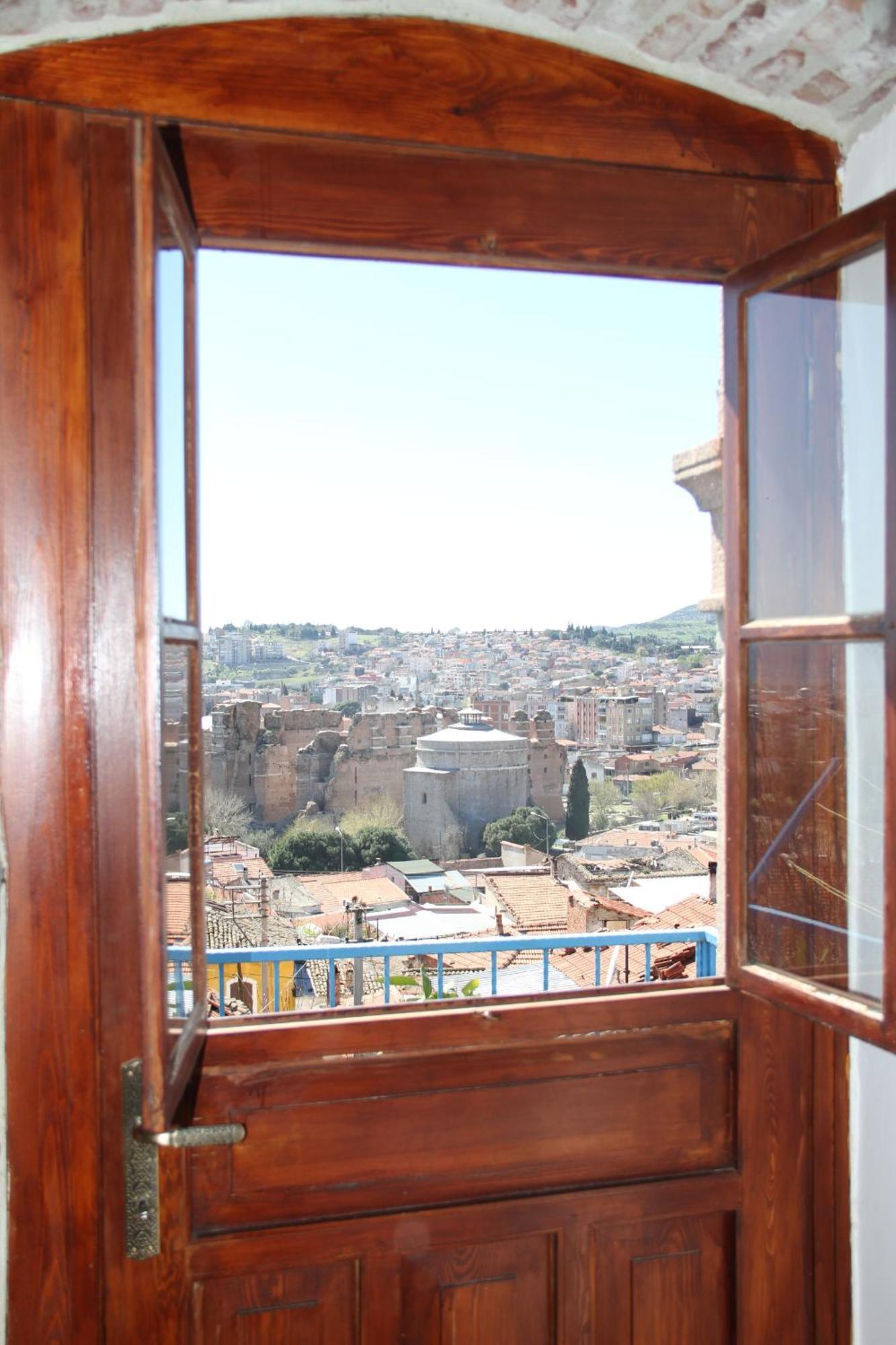 Taskonak Bergama Esterno foto